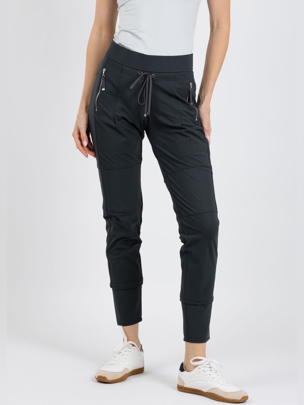RAFFAELLO ROSSI Candy Black Performance Jogger Pants - Size 34 Slate Gray